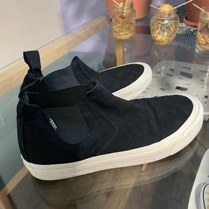High Top Vans Chelsea Slip Ons